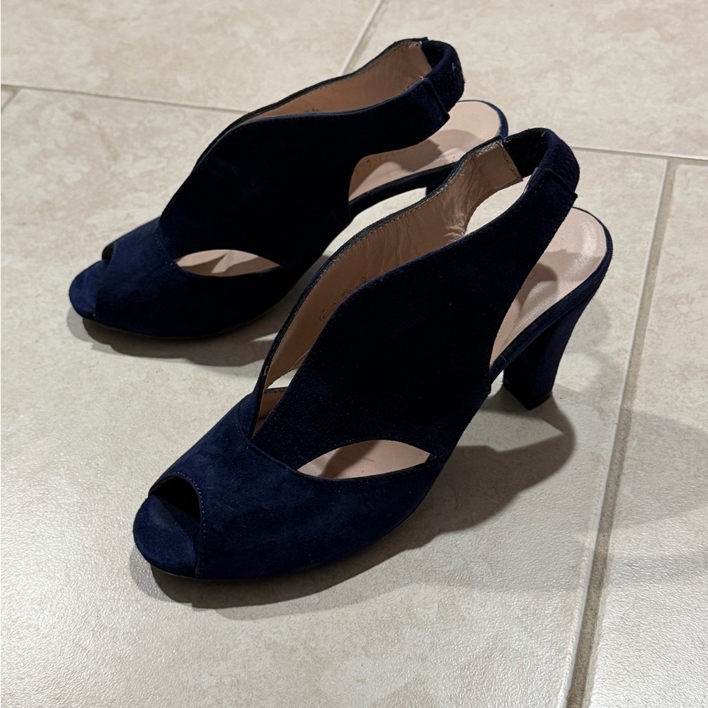 Cavela Navy Peep-Toe Heels - Picture 3 of 5